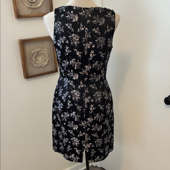 Vintage Lilly Pulitzer Black and Silver Floral Mini Dress 90s - Picture 3 of 4